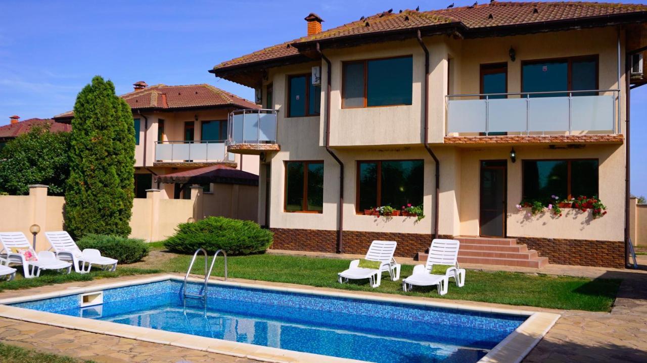 Вила Ваня - Villa Vania Balgarevo Kültér fotó