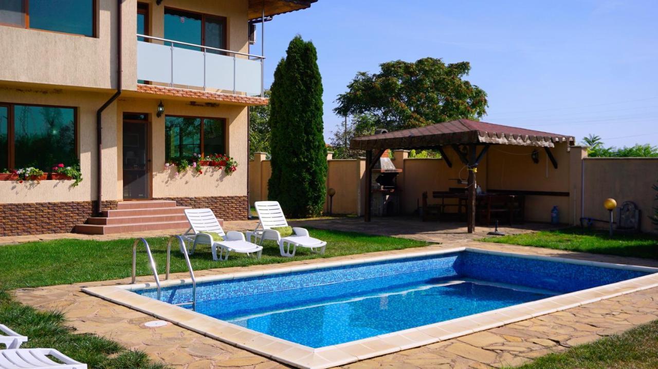 Вила Ваня - Villa Vania Balgarevo Kültér fotó